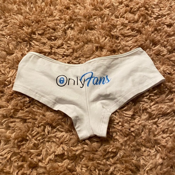 Виктория Трайс Onlyfans Виктория Трайс Onlyfans
